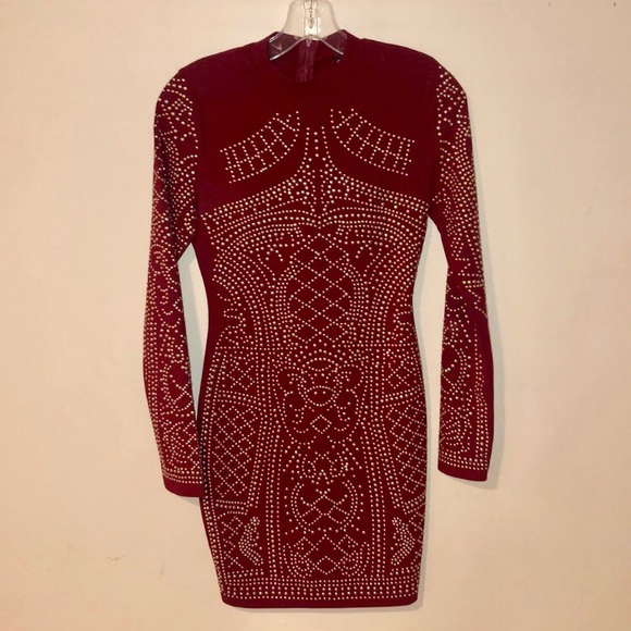 Windsor Dresses & Skirts - Windsor burgundy gold studded midi dress small